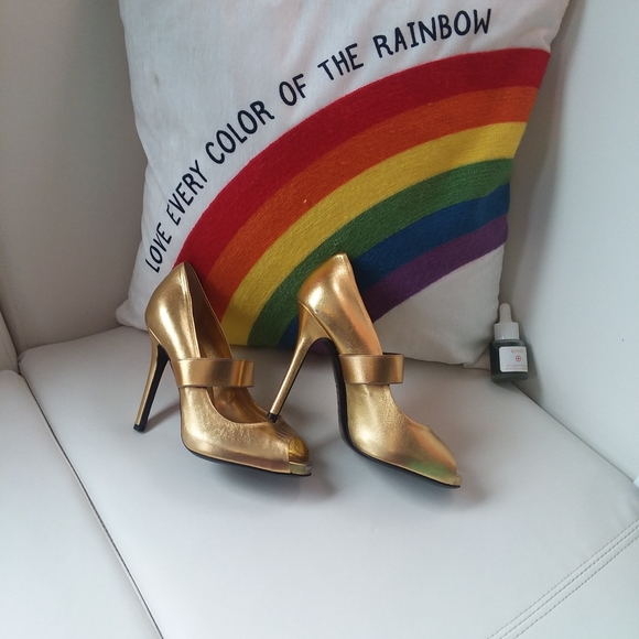 D&G Vintage Gold Peep Toe Leather Heels Size EU36 - Picture 14 of 15